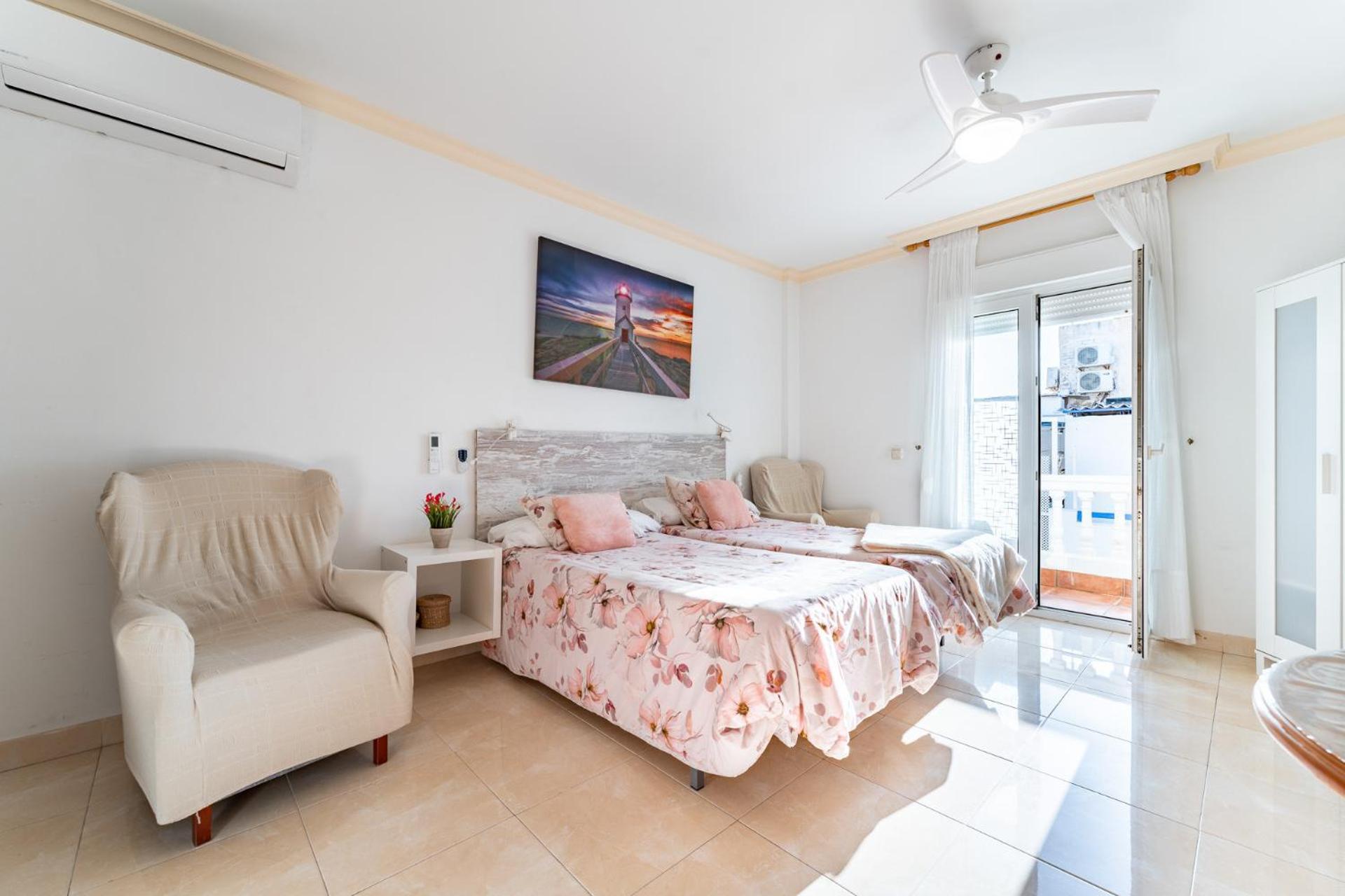 Malagasuite El Levante Apartments Torremolinos Rum bild