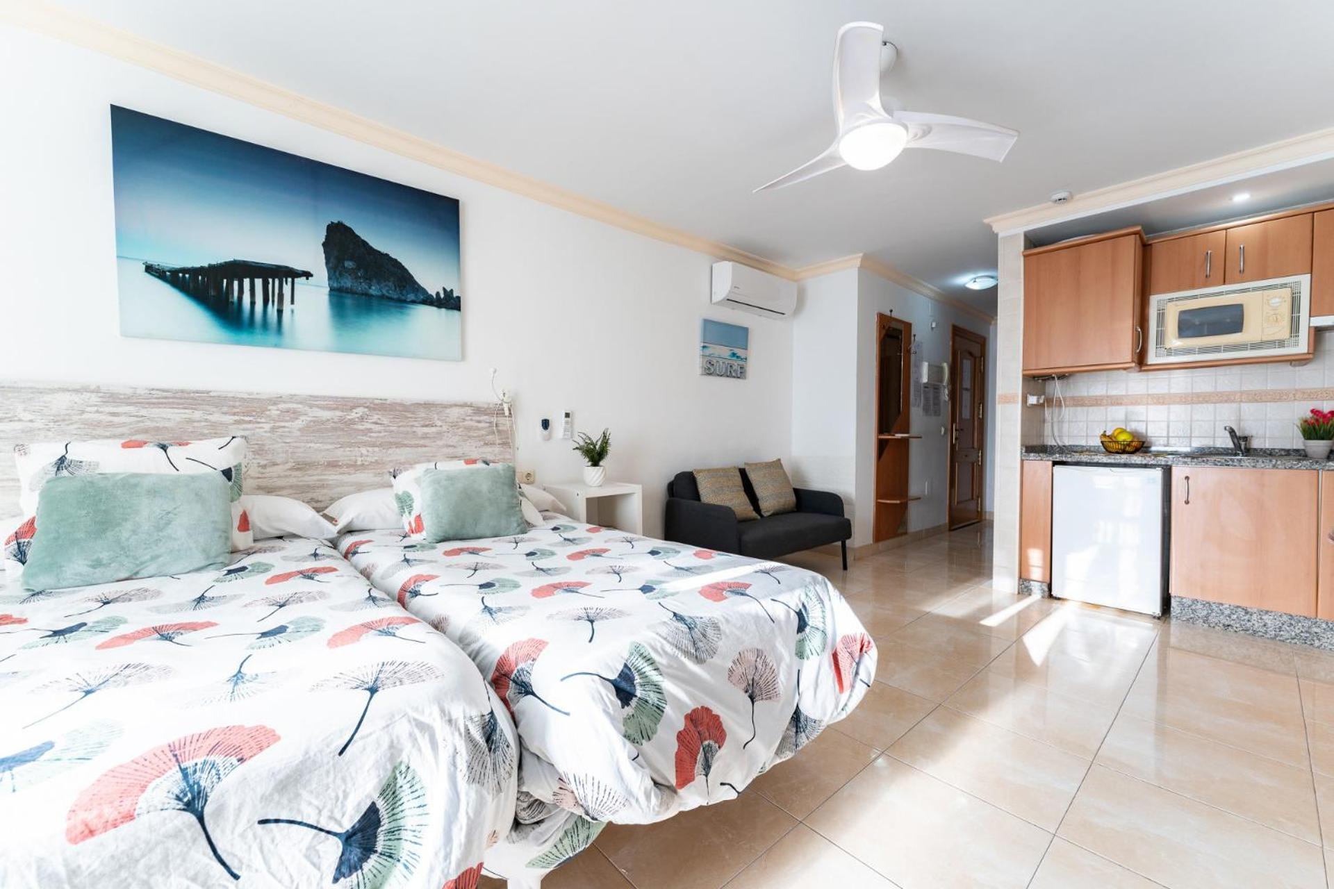 Malagasuite El Levante Apartments Torremolinos Rum bild