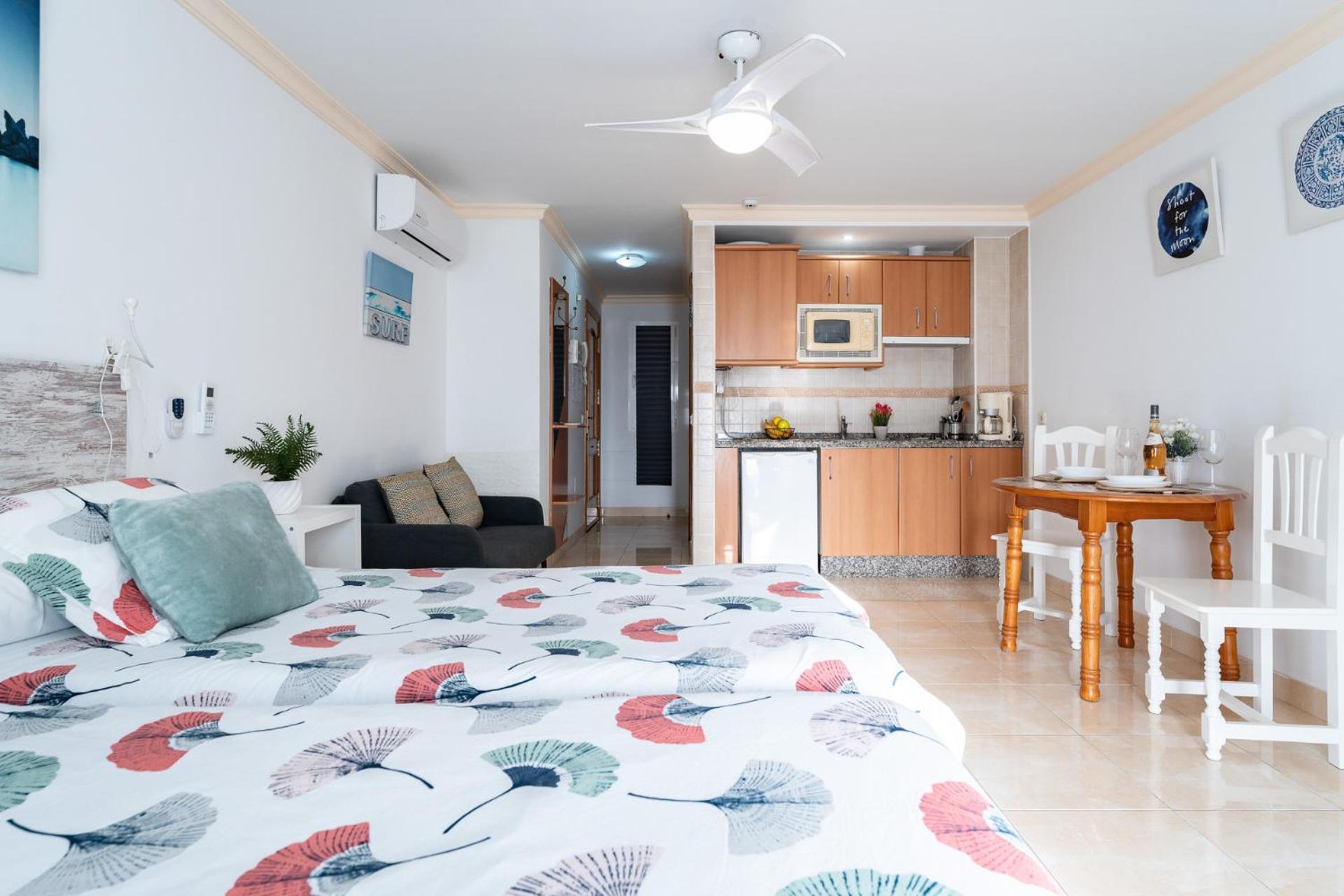Malagasuite El Levante Apartments Torremolinos Exteriör bild