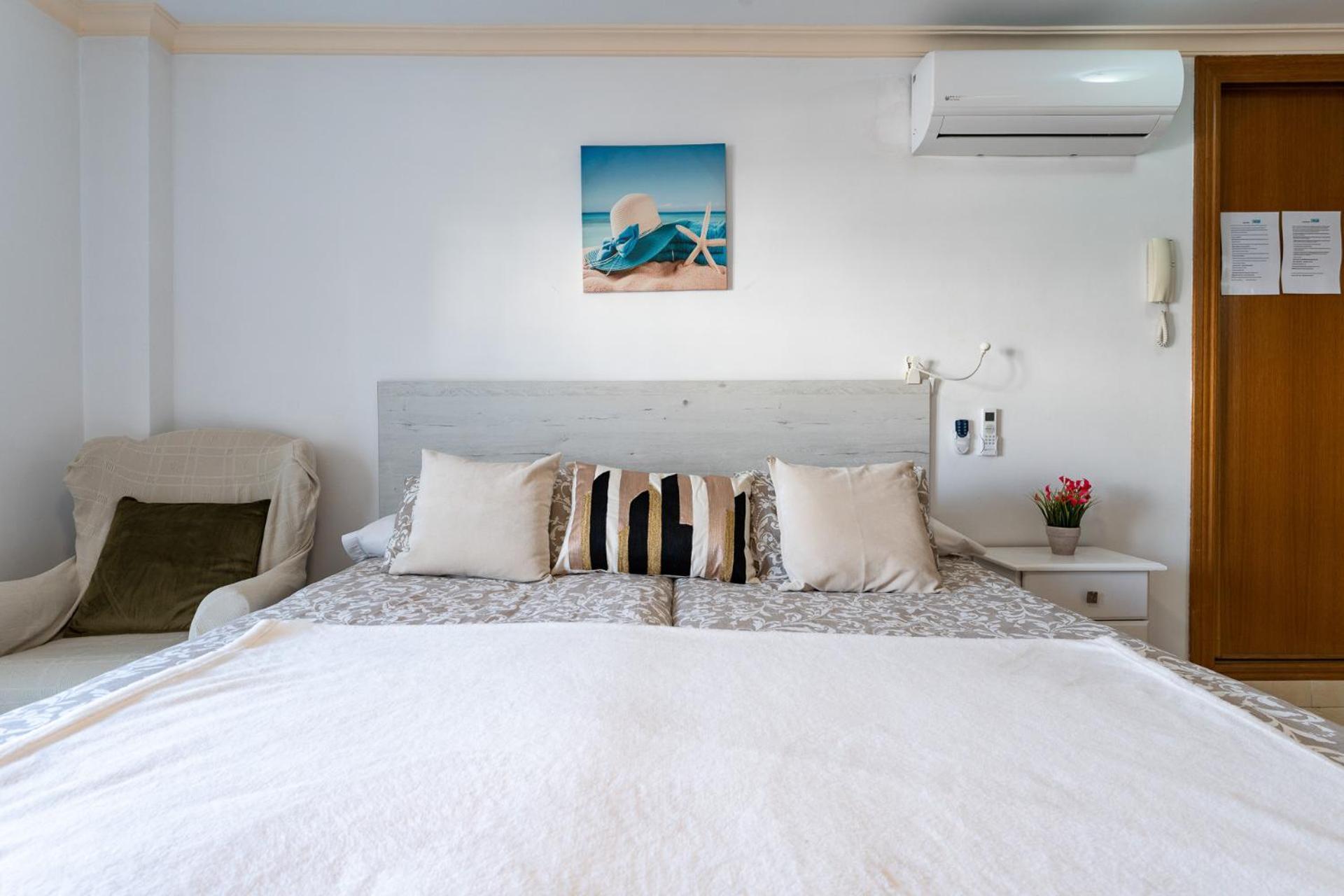 Malagasuite El Levante Apartments Torremolinos Rum bild